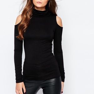 Cold shoulder top
